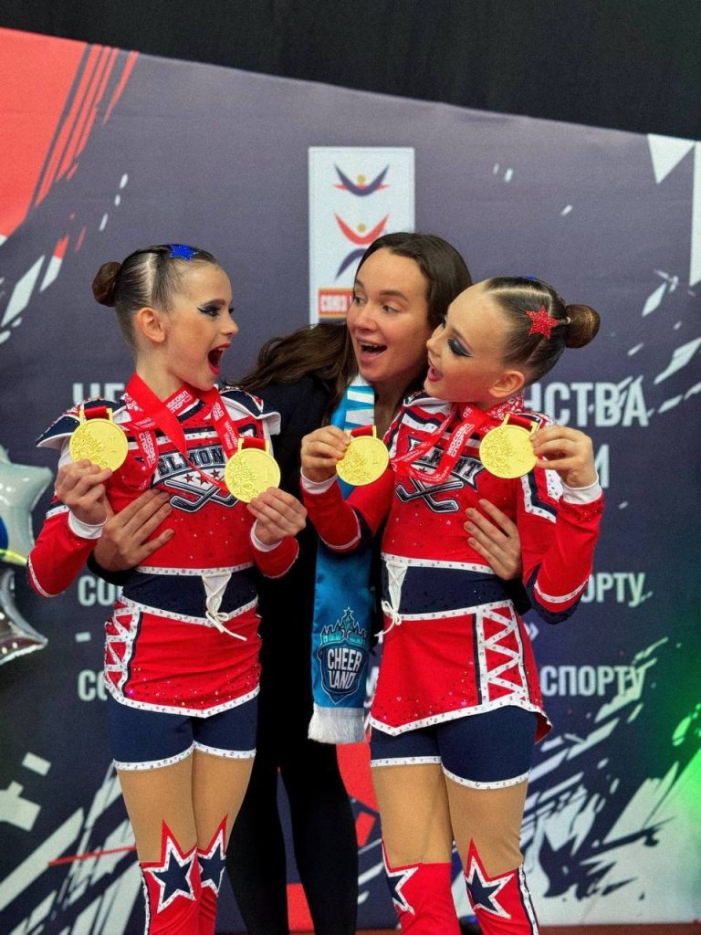 Тренировки чирлидинг: Cheerland в лидерах
